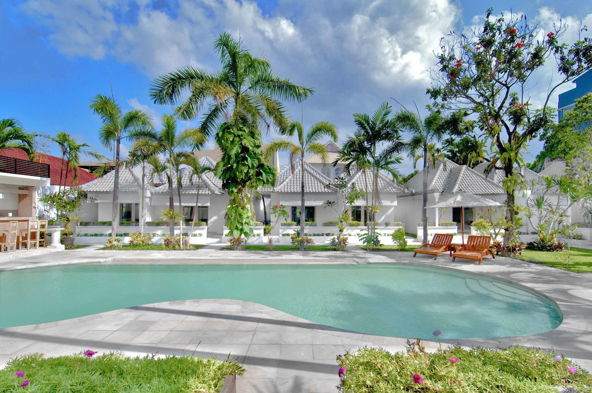 Kutaville Seminyak  Luaran gambar